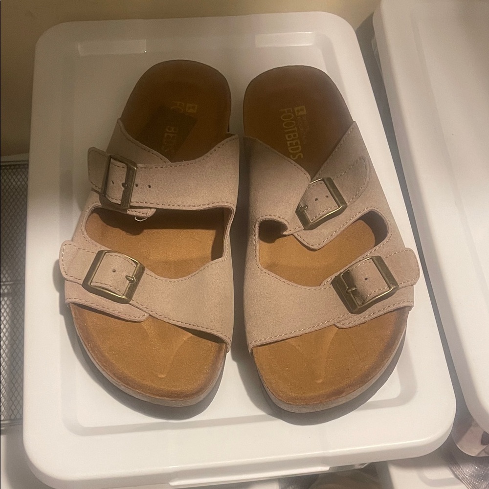 White Mountain Kids Tan Sandals
